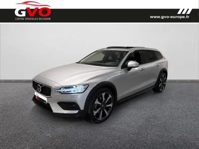 VOLVO V60 Cross Country B4 AWD 197ch Pro Geartronic occasion 2021 - Photo 1