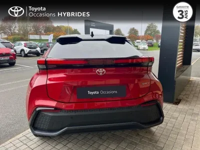 TOYOTA C-HR 1.8 Hybride 140ch Collection NG23 occasion 2024 - Photo 4