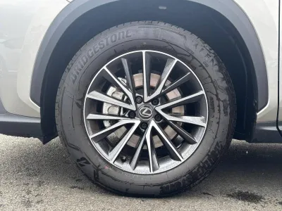 LEXUS NX 350h Luxe 2WD MY25 occasion 2025 - Photo 2