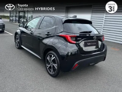 TOYOTA Yaris 116h Design 5p occasion 2024 - Photo 2