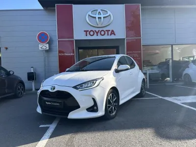 TOYOTA Yaris 116h Design 5p MY22 occasion 2023 - Photo 1