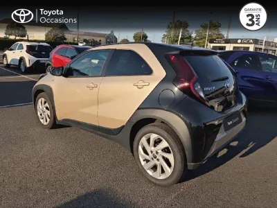 TOYOTA Aygo X 1.0 VVT-i 72ch Design occasion 2022 - Photo 2