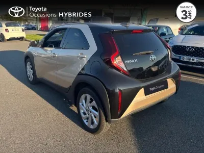TOYOTA Aygo X 1.0 VVT-i 72ch Design occasion 2022 - Photo 2