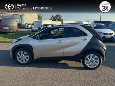 TOYOTA Aygo X 1.0 VVT-i 72ch Design occasion 2022 - Photo 3