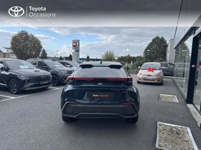 TOYOTA C-HR 2.0 Hybride 200ch Design NG23 occasion 2024 - Photo 4
