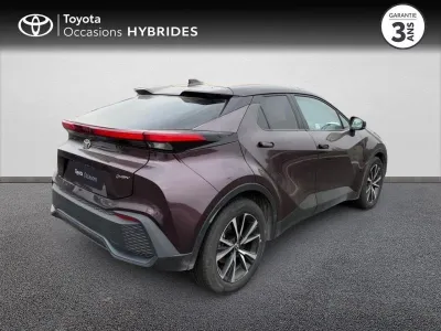 TOYOTA C-HR 2.0 Hybride 200ch Design NG23 occasion 2024 - Photo 2