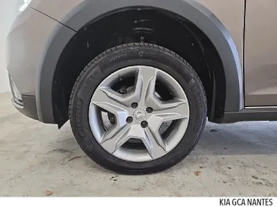 DACIA Sandero 0.9 TCe 90ch Stepway occasion 2019 - Photo 4