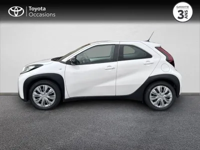 TOYOTA Aygo X 1.0 VVT-i 72ch Dynamic occasion 2022 - Photo 3