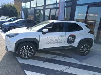 TOYOTA Yaris Cross 116h Design MY25 occasion 2025 - Photo 3