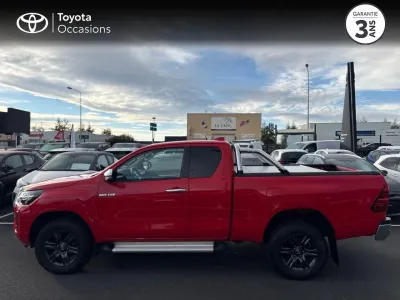 TOYOTA Hilux 2.4 D-4D 150ch X-Tra Cabine Légende 4WD BVA MY24 occasion 2023 - Photo 3