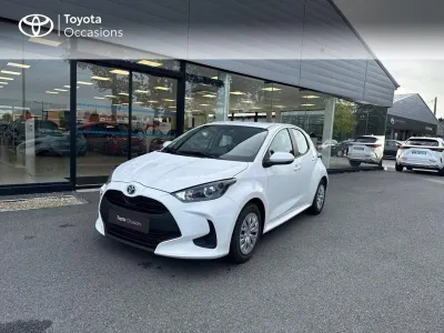 TOYOTA Yaris 116h Dynamic 5p MY22 occasion 2023 - Photo 1