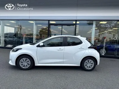 TOYOTA Yaris 116h Dynamic 5p MY22 occasion 2023 - Photo 3