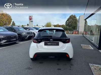 TOYOTA Yaris 116h Dynamic 5p MY22 occasion 2023 - Photo 4
