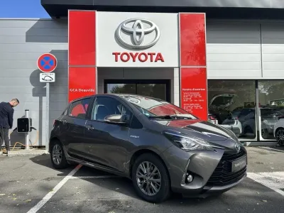 TOYOTA Yaris 100h Dynamic 5p RC18 occasion 2018 - Photo 3