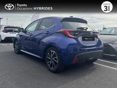 TOYOTA Yaris 116h Design 5p MY22 occasion 2023 - Photo 2