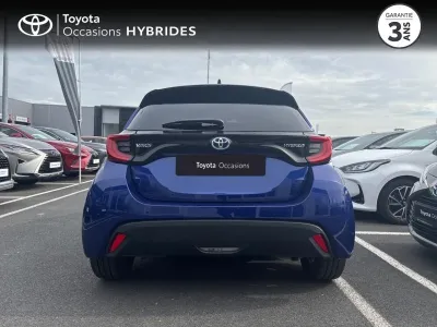 TOYOTA Yaris 116h Design 5p MY22 occasion 2023 - Photo 4