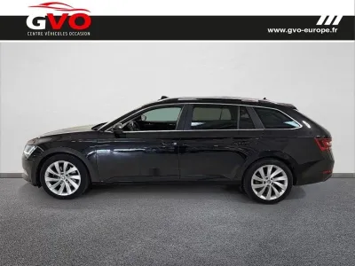 SKODA Superb Combi 2.0 TDI190 SCR Greentec Laurin&Klement DSG occasion 2016 - Photo 3