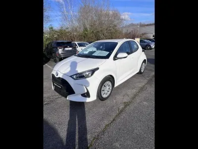 TOYOTA Yaris 116h Dynamic 5p MY22 occasion 2023 - Photo 1