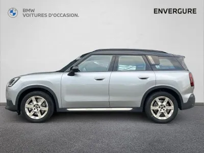MINI Countryman C 170ch Favoured DKG7 occasion 2024 - Photo 3