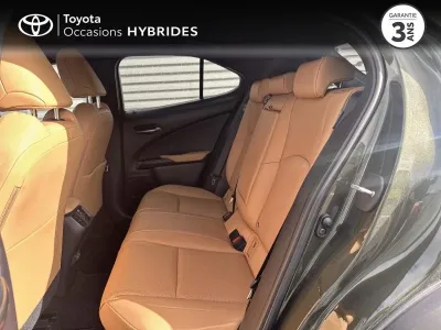 LEXUS UX 300h Luxe occasion 2024 - Photo 4