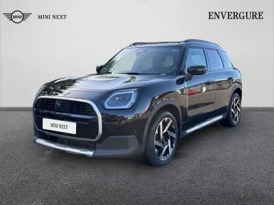 MINI Countryman C 170ch Favoured DKG7 occasion 2024 - Photo 1