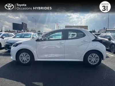 TOYOTA Yaris 116h Dynamic 5p MY22 occasion 2023 - Photo 3