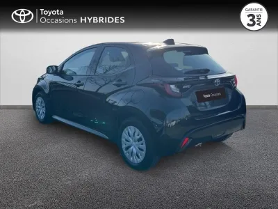 TOYOTA Yaris 116h Dynamic Business 5p + Programme Beyond Zero Academy MY22 occasion 2022 - Photo 2