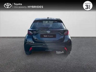 TOYOTA Yaris 116h Dynamic Business 5p + Programme Beyond Zero Academy MY22 occasion 2022 - Photo 4