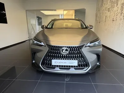 LEXUS NX 450h+ Luxe 4WD occasion 2025 - Photo 2
