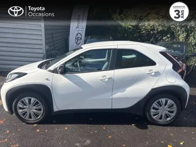 TOYOTA Aygo X 1.0 VVT-i 72ch Dynamic occasion 2022 - Photo 3