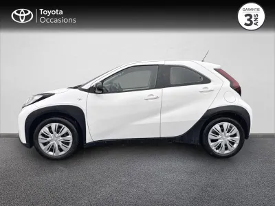 TOYOTA Aygo X 1.0 VVT-i 72ch Dynamic occasion 2022 - Photo 3