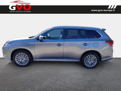 MITSUBISHI Outlander PHEV Twin Motor Instyle 4WD Euro6d-T EVAP 5cv occasion 2020 - Photo 2