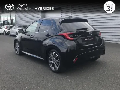 TOYOTA Yaris 116h Iconic 5p occasion 2020 - Photo 2