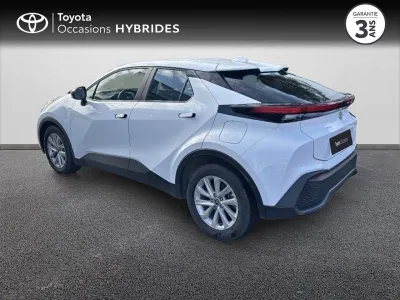 TOYOTA C-HR 1.8 Hybride 140ch Dynamic NG23 occasion 2024 - Photo 2