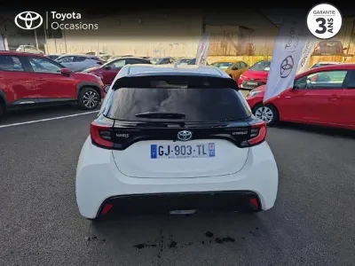TOYOTA Yaris 116h Design 5p MY22 occasion 2022 - Photo 4