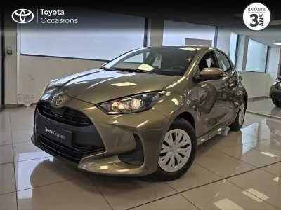 TOYOTA Yaris 120 VVT-i Dynamic Business 5p MC24 occasion 2024 - Photo 1