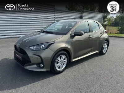 TOYOTA Yaris 120 VVT-i Dynamic Business 5p MC24 occasion 2024 - Photo 1