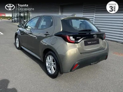 TOYOTA Yaris 120 VVT-i Dynamic Business 5p MC24 occasion 2024 - Photo 2