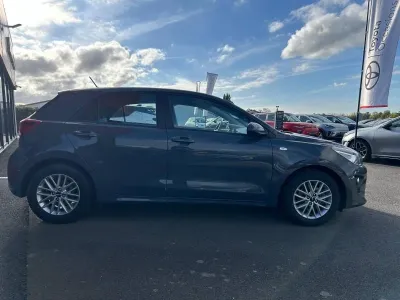 KIA Rio 1.0 T-GDI 100ch Active occasion 2022 - Photo 4