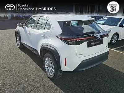 TOYOTA Yaris Cross 116h Dynamic Business + Programme Beyond Zero Academy MY22 occasion 2023 - Photo 2
