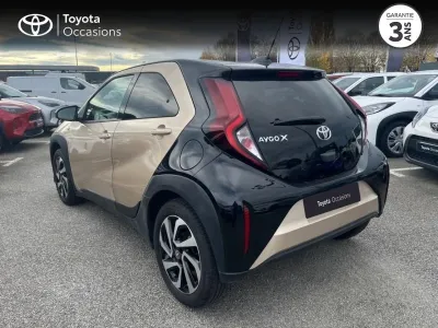 TOYOTA Aygo X 1.0 VVT-i 72ch Design MY23 - TVA RECUP. occasion 2024 - Photo 2