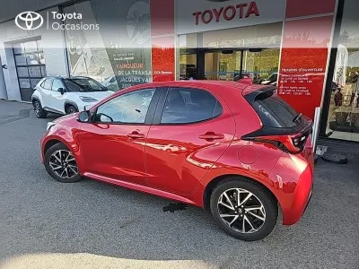 TOYOTA Yaris 116h Design 5p MY22 occasion 2022 - Photo 2