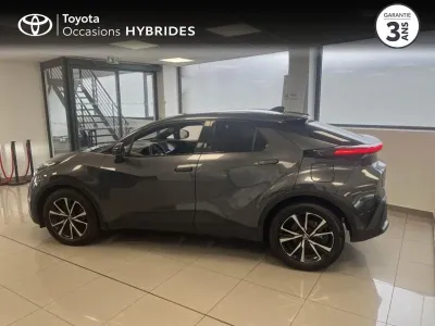 TOYOTA C-HR 2.0 Hybride 200ch Design NG23 occasion 2024 - Photo 3