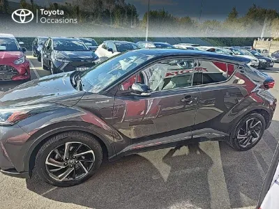 TOYOTA C-HR 184h Graphic 2WD E-CVT MC19 occasion 2020 - Photo 3