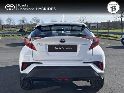 TOYOTA C-HR 122h Dynamic Business 2WD E-CVT occasion 2017 - Photo 4