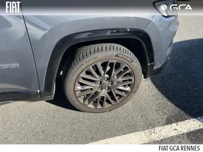 JEEP Compass 1.3 GSE T4 150ch 80th Anniversary 4x2 BVR6 occasion 2021 - Photo 4