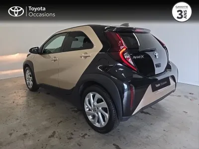 TOYOTA Aygo X 1.0 VVT-i 72ch Design occasion 2022 - Photo 2