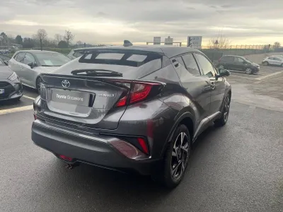 TOYOTA C-HR 122h Edition 2WD E-CVT MY22 occasion 2022 - Photo 4