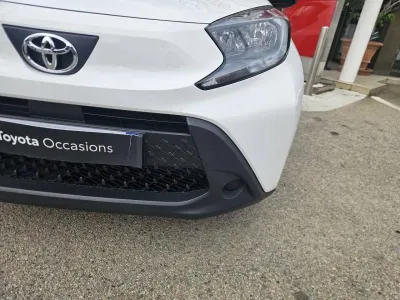 TOYOTA Aygo X 1.0 VVT-i 72ch Dynamic S-CVT occasion 2023 - Photo 2