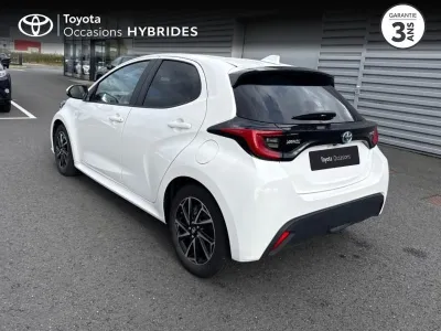 TOYOTA Yaris 116h Design 5p MY22 occasion 2022 - Photo 2